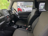 運転しやすい設計で、初心者の方でも安心して運転を楽しめます。視界も確保しやすく、安全運転をサポートします。