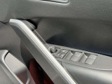 運転席ドアスイッチ周辺です。
