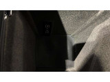ボディコーティングやウィンドウフィルムの貼り付けなどもお任せ下さい。カーディテーリング専門の職人が、丁寧に施工させて頂きます。
