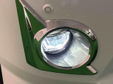 悪天候時に視界確保するLEDフォグランプがディーラーオプションで装着されています。