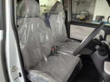 ◇運転席◇座り心地が良いシートなので長時間の運転でも快適にお過ごしいただけます!