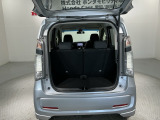 豊富に在庫を取り揃えています。 軽自動車からミニバン、セダン、SUV、話題のハイブリッド車などなど続々入荷中です!