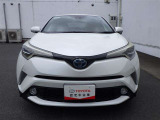 すぐ乗れる中古車も当店はラインナップ!!全車1年距離無制限保証付き!まるまるクリンで内外装キレイ!マイカーローンは最短15分で審査可能!お車のことならまず当店にご相談ください!