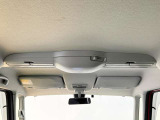 ☆車内の隅々まで徹底クリーニング!目に見えない汚れも落とします!除菌ウイルス除去・消臭でお子様にも安心!