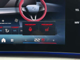 BMW専門のメカニックが、100項目にも上るポイントを徹底的にチェック。交換基準に達した部品があれば、弊社負担にて交換後、お客様へご納車致します。