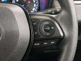 ステアリング左側のスイッチになります。オーディオの操作が手元でできますので運転の妨げにならないので安心して運転できます。