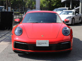 【認定中古車整備】ポルシェセンターでは納車前整備でエンジンルーム、下回りを含む全111項目の点検整備を行いまして、ご納車しておりますので安心してお乗り頂けます。