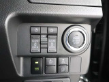 国内新車販売はメーカーの制限がかかり、状態の良い中古車も減少しております。当店のお車は出来る限り1オーナー、当社下取り車の間を挟まない安心車両です。売約優先の為、お早目の現車確認を!!