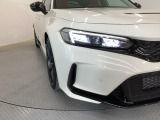 【LEDヘッドライト】ディスチャージヘッドライト(HID)と同等の明るさで、夜道や雨天走行が明るく視界良好!!