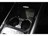 お気軽にお問い合わせください。Tel:075-325-0440 Mobile:070-2313-8676  中古車担当:時女まで