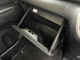 収納がたくさんあって車内をずっときれいに保てます♪