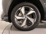 225/60R18タイヤ&18&times;7Jアルミホイール(切削光輝+ダークグレーメタリック塗装