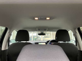 天井の内張も綺麗な状態が保たれております。禁煙車ですのでヤニの汚れや使用によるキズや汚れもございません!