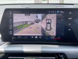 【アラウンドビューモニター】バックカメラに加え、360度のカメラで駐車も楽々。注射が苦手な方でも安心してお乗りいただけます。