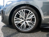 【アルミホイール】アルミホイール 5ツインVスポーク グラファイトグレーポリッシュト 8J&times;19+245/40R19タイヤ(左前)