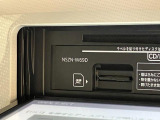 品質へのこだわり!フロアマットやシートなど車内をキレイに清掃し、ニオイや汚れなどを徹底的にクリーニングしてもらっております。室内はピカピカです☆