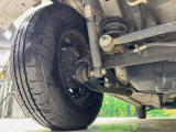 お車を安心してお乗りいただく為には、足回りの定期点検が欠かせません。サービスサポート(有償保証)では無料点検もご提供しており、安心のカーライフをお過ごしいただけるサポート体制が整っています。