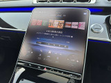 メルセデス・ベンツの定める厳しい基準をクリアしたお車のみをご案内させて頂きます。納車前整備はメーカー規定に基づき最大100項目にも及ぶ点検を熟練のメカニックによって行いご納車させて頂きます。