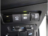 ナビ画面に連動したETCを装備しています。 過去に利用した利用料金も一目で分かって、とっても便利です。 ETCの抜き忘れ、挿し忘れも警告してくれるので安心ですね。