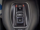シフトはボタン操作となっており、直感的な操作性により、ドライバーの快適な運転を支援。P・N・Dは押す、Rは引くという人間の感覚にマッチした操作感です。