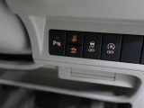 各操作スイッチなども使いやすい位置に配置されています!