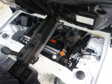 アイドリングストップ機能がついているので、停車時にエンジンを止めて燃料消費を抑えます。環境にもお財布に優しいですね♪