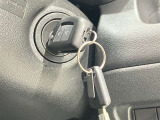 【キーレス】離れた場所から鍵を閉めたか忘れてしまった!そんな時もリモコンボタンを押すだけで施錠できます!