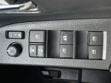 運転席ドア側パワーウィンドゥ・ドアミラースイッチ