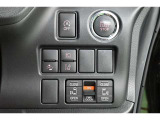 両側パワースライドドア付きだから、狭い駐車スペースなどでの乗り降りラクラク♪小さなお子さまのいるご家庭には嬉しい装備です。