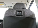 スマホの充電に便利な後席USBソケット(TypeC)♪