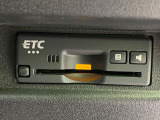 【ETC】高速道路の料金所をストレスなく通過!話題のスポットやサービスエリアに多い「スマートIC」利用時は必須のアイテムです。当店でセットアップを実施、ご納車当日からすぐにご利用いただけます!
