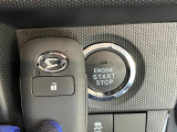延長保証につきましてはお求めいただく車両によって保証料が異なりますので、当店スタッフまでお気軽にお問い合わせくださいませ。