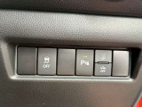 運転席右下のあたりにセーフティーサポートの切替スイッチがございます。