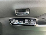 運転席のパワーウインドウ等操作部