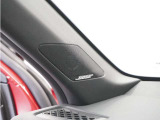 ◆BOSEスピーカー◆室内環境に合わせBOSE社と共同開発したサウンドシステム。まるでコンサート会場にいるような臨場感を全席で味わえます。