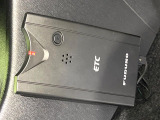 【ETC】高速道路の料金所をストレスなく通過!話題のスポットやサービスエリアに多い「スマートIC」利用時は必須のアイテムです。当店でセットアップを実施、ご納車当日からすぐにご利用いただけます!
