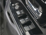 ◆パワーウィンドウスイッチ◆運転席から全席の窓の開閉操作を行うことが出来いつでも換気ができます!