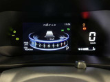 TFTカラーインフォメーションディスプレイとLEDを使ったメーターは昼夜問わず視認性が良い!タコメーターは4パターンから選択出来る遊び心満載!