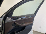 正規認定中古車 全国正規ディーラー保証付/1年・走行距離無制限 アクティブクルーズコントロール レーンキープ シートヒーター ヘッドアップディスプレイ 21インチホイール トップビューカメラ