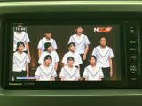 停車時にテレビ視聴が可能。お子様連れのご旅行でも、退屈せずに過ごせる工夫が施されています。