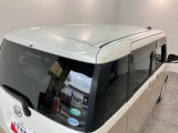 品質へのこだわり!フロアマットやシートなど車内をキレイに清掃し、ニオイや汚れなどを徹底的にクリーニングしてもらっております。室内はピカピカです☆