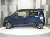 整備代金を車両本体価格に含んでおります。法定点検整備または定期点検を実施し、点検記録簿を発行致します。