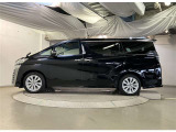 両側パワースライドドア付きだから、狭い駐車スペースなどでの 乗り降りラクラク!小さなお子さまのいるご家庭には嬉しい装備。