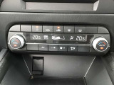 エアコンはフルオートエアコンです☆快適な空間で運転していただけます☆