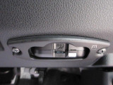 お客様のご要望に合わせ、点検・車検の案内やその後の調子伺いなど、メール・コールセンター・担当スタッフがもれなく行います。