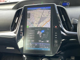 停車時にテレビ視聴を楽しめる機能。移動時間のお供に、お子様連れのご旅行にも便利です。家族みんなで快適な時間を過ごせます。