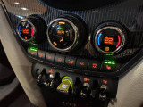 ◆LIBERALAは、輸入車選びの新たなスタイルを提案するインポート・セレクト・ブランドです。オーナー様となる方がクルマから直接感じる感性を第一にした、最良の一台との出会いをコーディネートいたします。