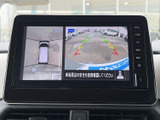 駐車時や後退時の安全をサポートするバックモニター。後方視界を確保し、スムーズな運転をアシストします。