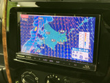 停車時にテレビを視聴可能。休憩時間などに、様々な番組を楽しめます。
