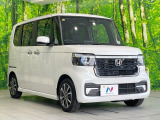 高透明度のガラス皮膜で撥水はもちろん、上質なツヤ・光沢を実現。紫外線や酸性雨から大切な愛車を保護し、色あせ・劣化を防止。「弾スプラッシュコート」、「弾プリミッサコート」からお選びいただけます。